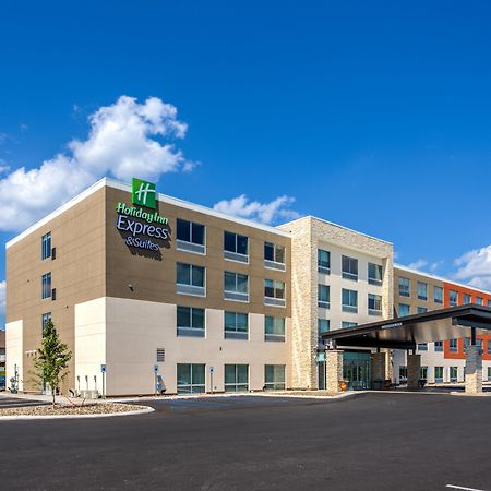 Holiday Inn Express & Suites Reedsville - State Coll Area, An Ihg Hotel Екстер'єр фото